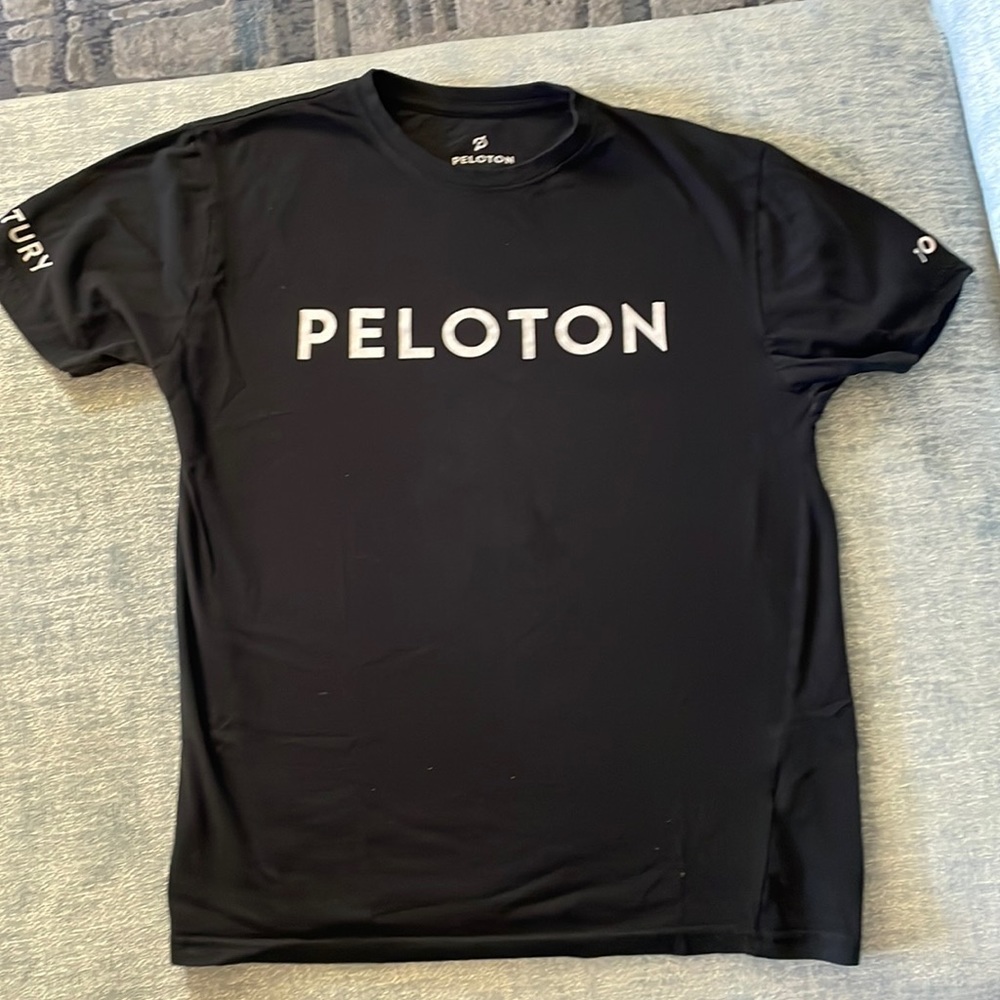 Brand new Peloton century ride t-shirt size xs